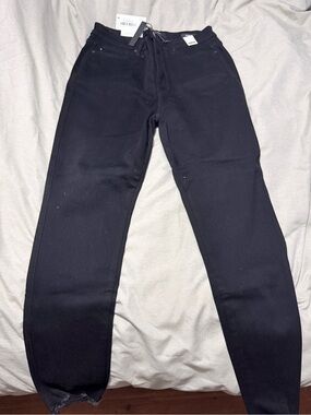 Judy Blue Women’s Skinny Jeans in Black Wash